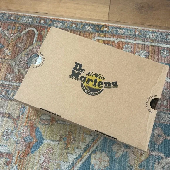 1460 Pascal Dr. Martens Black Boots 1460
Pascal Virginia Leather Lace Up Boots - Picture 7 of 7